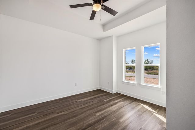 232 Amaranta LN, Dale, TX 78616