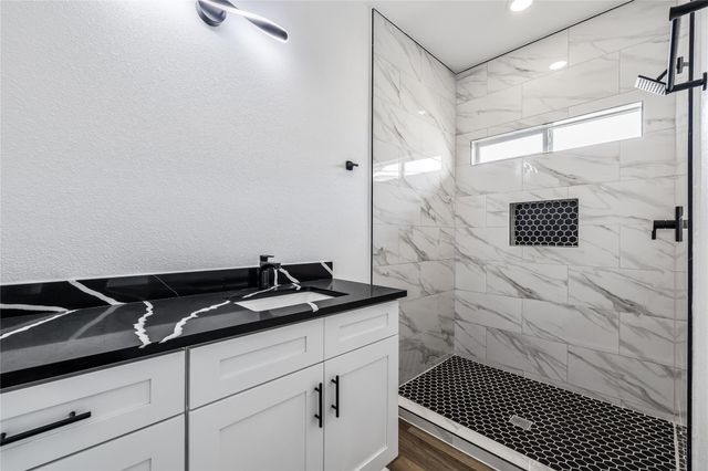 232 Amaranta LN, Dale, TX 78616