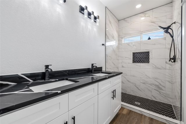 232 Amaranta LN, Dale, TX 78616