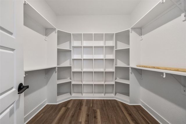 232 Amaranta LN, Dale, TX 78616