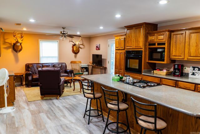 818 S Hwy 83, Monticello, AR 71655