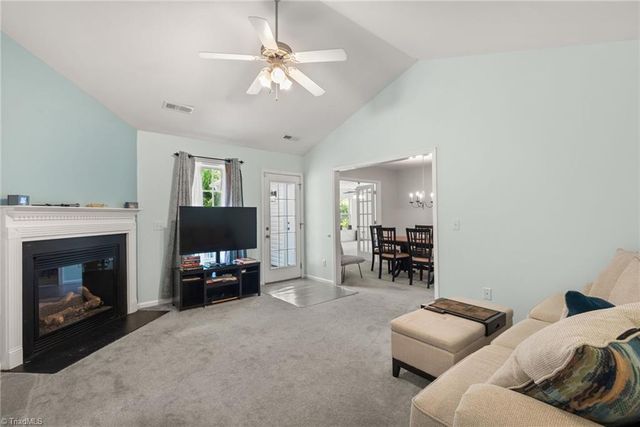 6941 Rangecrest Road, Belews Creek, NC 27009