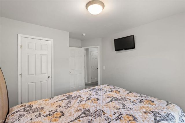 6941 Rangecrest Road, Belews Creek, NC 27009