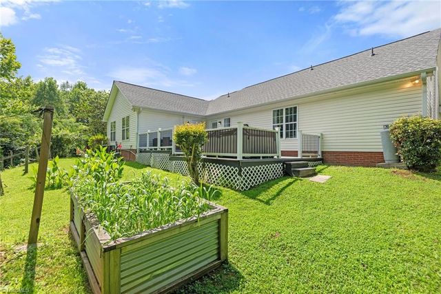 6941 Rangecrest Road, Belews Creek, NC 27009