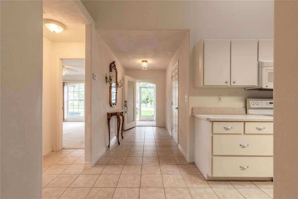 Image 3 of property listing at 2626 TURNBULL ESTATES DRIVE, New Smyrna Beach, FL 32168