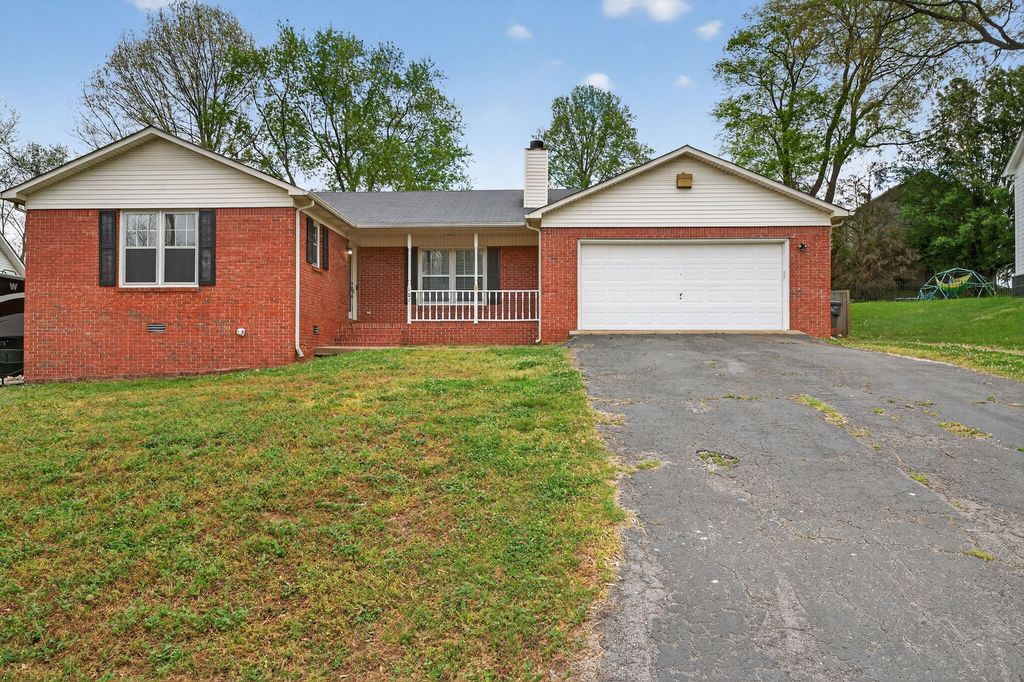107 Kimberly Dr, Columbia, TN 38401