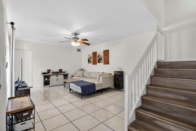 5408 NW 59th Place, Tamarac, FL 33319