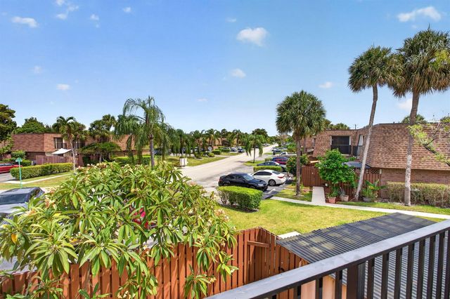 5408 NW 59th Place, Tamarac, FL 33319