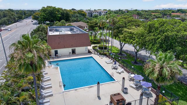 5408 NW 59th Place, Tamarac, FL 33319