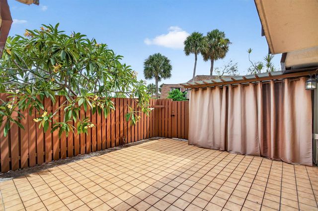 5408 NW 59th Place, Tamarac, FL 33319