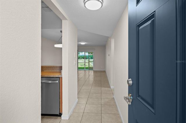 3880 34TH AVENUE S 103, St Petersburg, FL 33711
