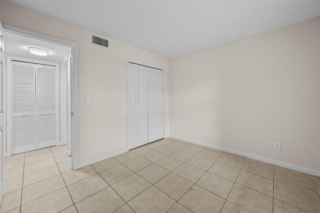 3880 34TH AVENUE S 103, St Petersburg, FL 33711