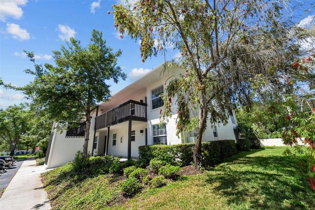 3880 34TH AVENUE S 103, St Petersburg, FL 33711