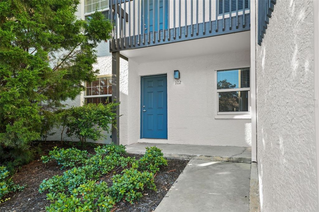 3880 34TH AVENUE S 103, St Petersburg, FL 33711