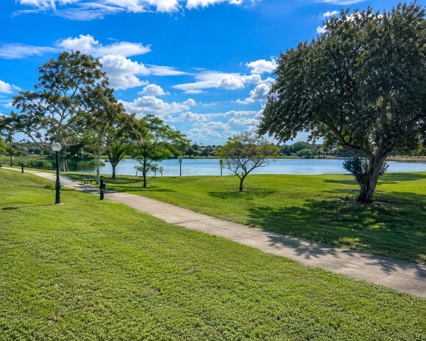 2828 Casita Way 205, Delray Beach, FL 33445