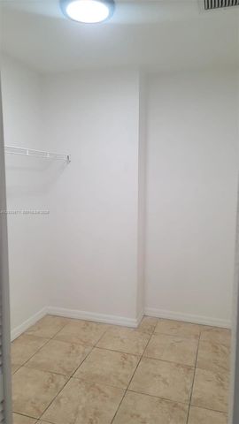 3250 NW 94 ST 0, Miami, FL 33147