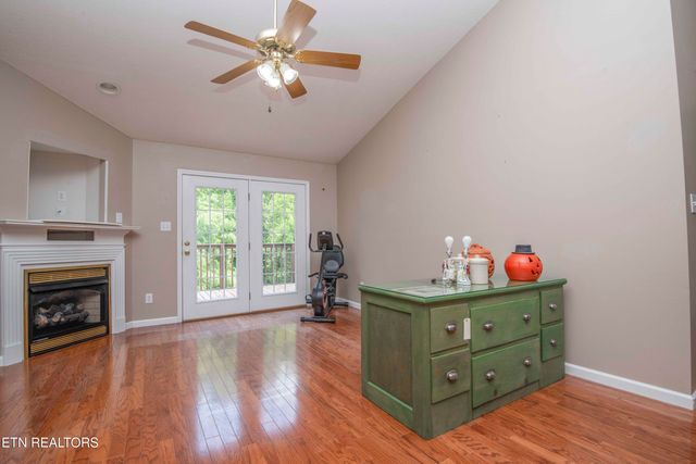 7300 Brook Run Way, Knoxville, TN 37920