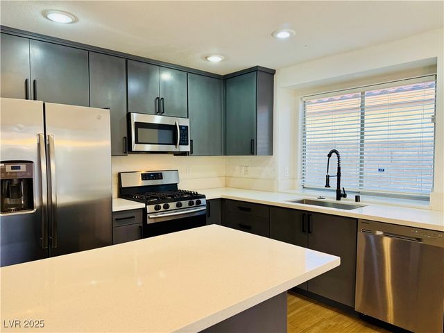 1745 Mexican Poppy Street, Las Vegas, NV 89128