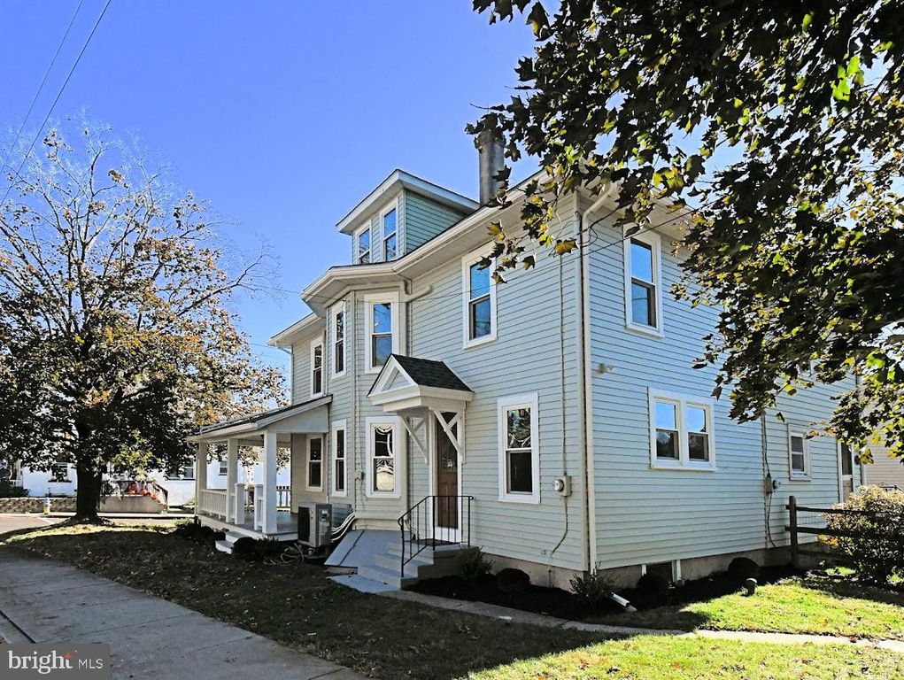 326 N 5TH, Perkasie, PA 18944