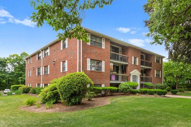 1 Centre St 9, Canton, MA 02021