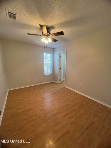 11029 Windsor Hill Drive, D'iberville, MS 39540
