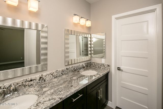 142 Dunn Drive, Page, AZ 86040