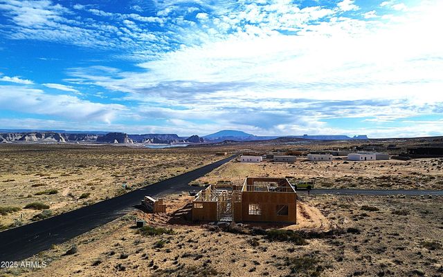 142 Dunn Drive, Page, AZ 86040