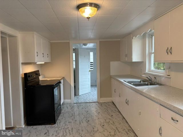 251 WAYNE AVE, Waynesboro, PA 17268