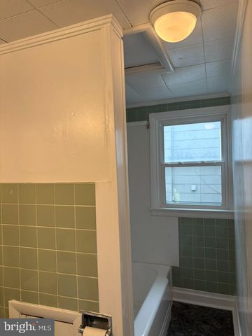 251 WAYNE AVE, Waynesboro, PA 17268