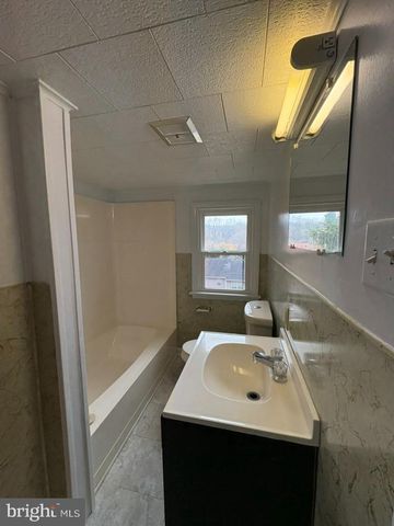 251 WAYNE AVE, Waynesboro, PA 17268