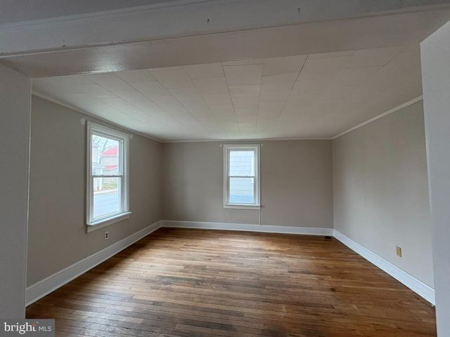 251 WAYNE AVE, Waynesboro, PA 17268