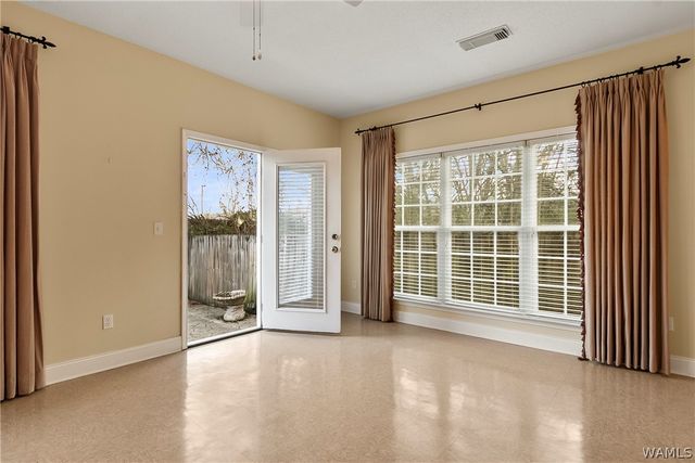 1070 Periwinkle, Tuscaloosa, AL 35405