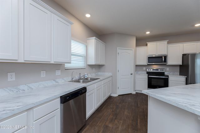 3552 LAWTON Place, Green Cove Springs, FL 32043