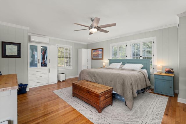 12489 Round O Road, Round O, SC 29474