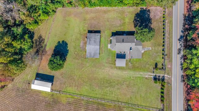 12489 Round O Road, Round O, SC 29474