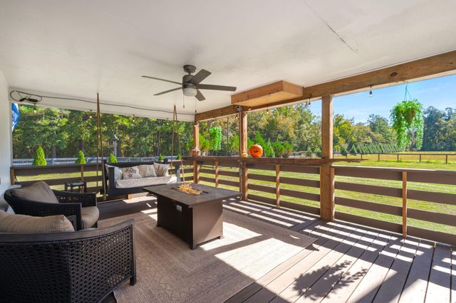 12489 Round O Road, Round O, SC 29474