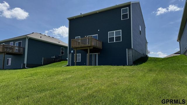 16430 Willit Street, Bennington, NE 68007