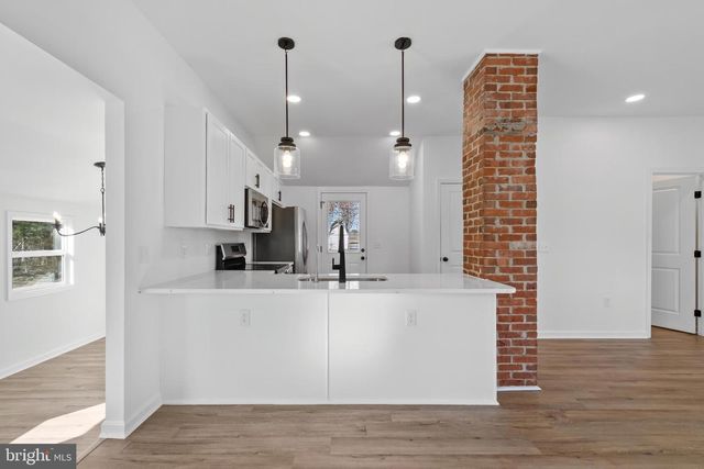 28272 RIVERSIDE DR, Salisbury, MD 21801