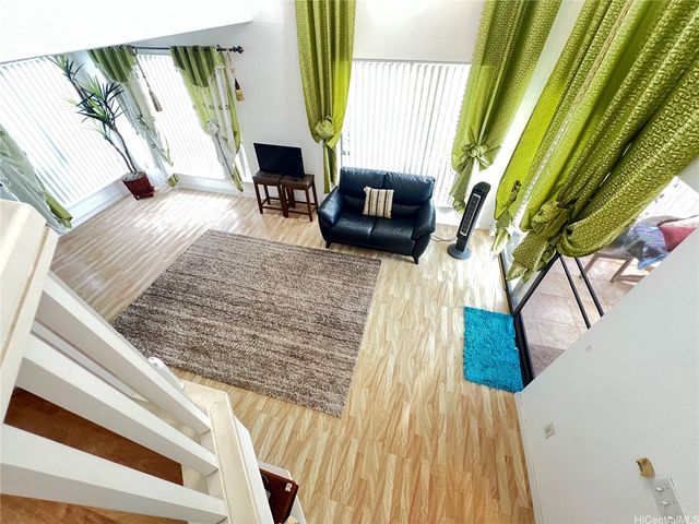 94-1029 Mauele Street, Waipahu, HI 96797