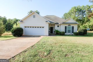 746 Lake Laurel Road NE, Milledgeville, GA 31061