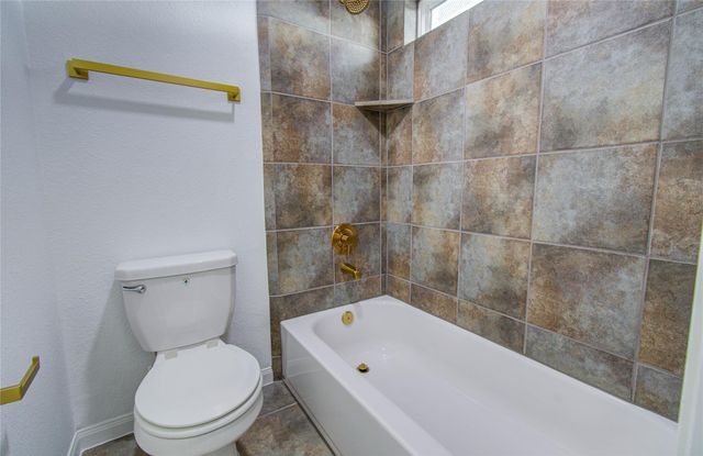 21611 Royal Melbourne Court, Porter, TX 77365