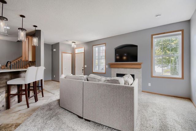 4360 Empress Drive N 1, Hugo, MN 55038