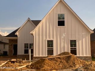 5267 Watson View Drive, Nesbit, MS 38651
