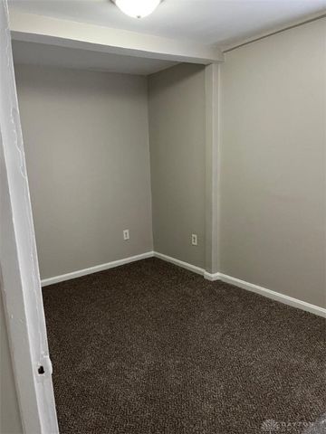 214 W Dayton Drive, Fairborn, OH 45324