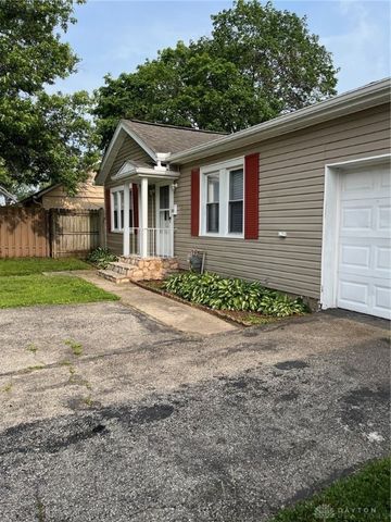 214 W Dayton Drive, Fairborn, OH 45324