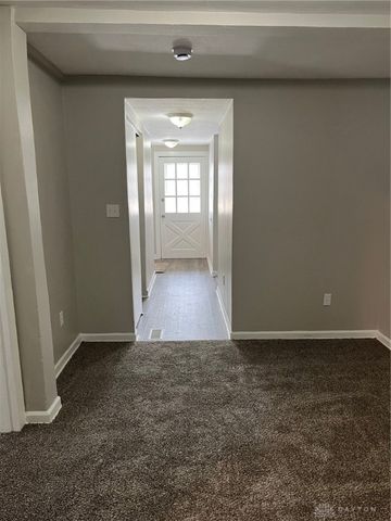 214 W Dayton Drive, Fairborn, OH 45324