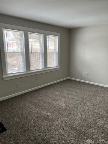 214 W Dayton Drive, Fairborn, OH 45324