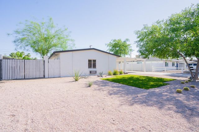 8139 E Osborn Road, Scottsdale, AZ 85251