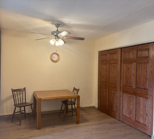 6730 Vernon Avenue S 407, Edina, MN 55436