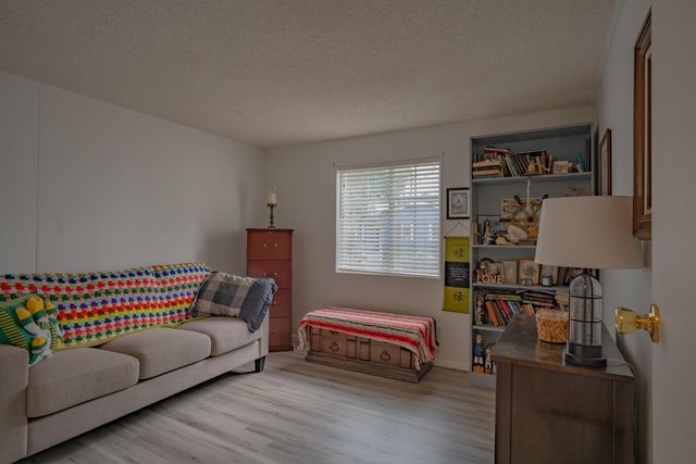 3700 Bellinger Lane SPC 22, Medford, OR 97501